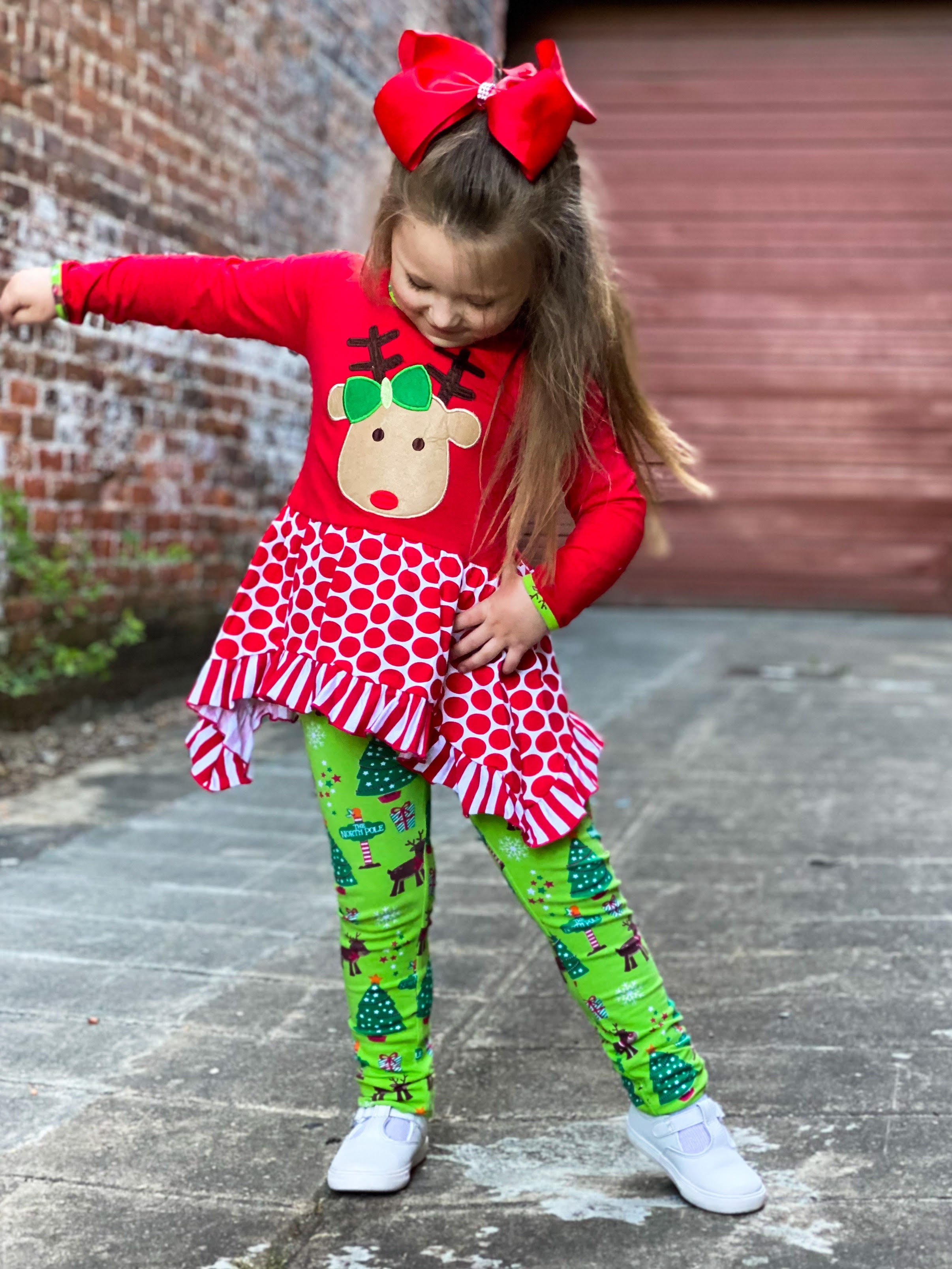 AnnLoren Girls Christmas Reindeer Tunic and Holiday Legging Set-1