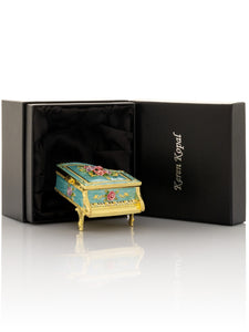 Turquoise Piano with Flowers-11