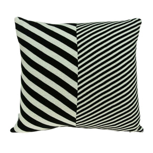 18" X 5" X 18" Transitional White & Black Pillow Cover With Poly Insert