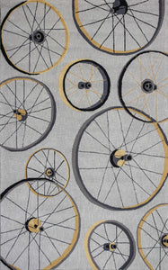 5'X8' Grey Hand Hooked Wheels Indoor Area Rug