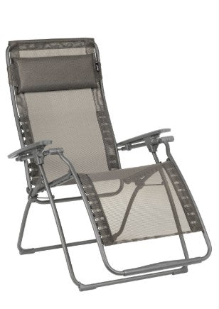 27.6" X 64.2" X 45.3"  Graphite Powder Coated Recliner