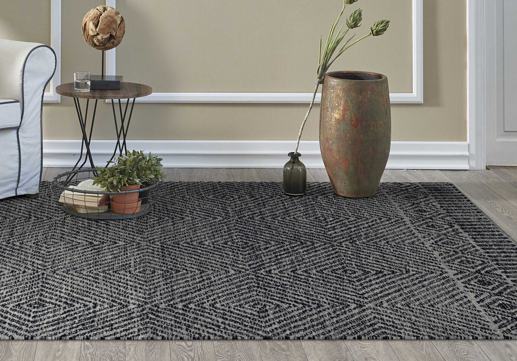 96 X 132 Grey Or  Black Wool Rug - 99fab 