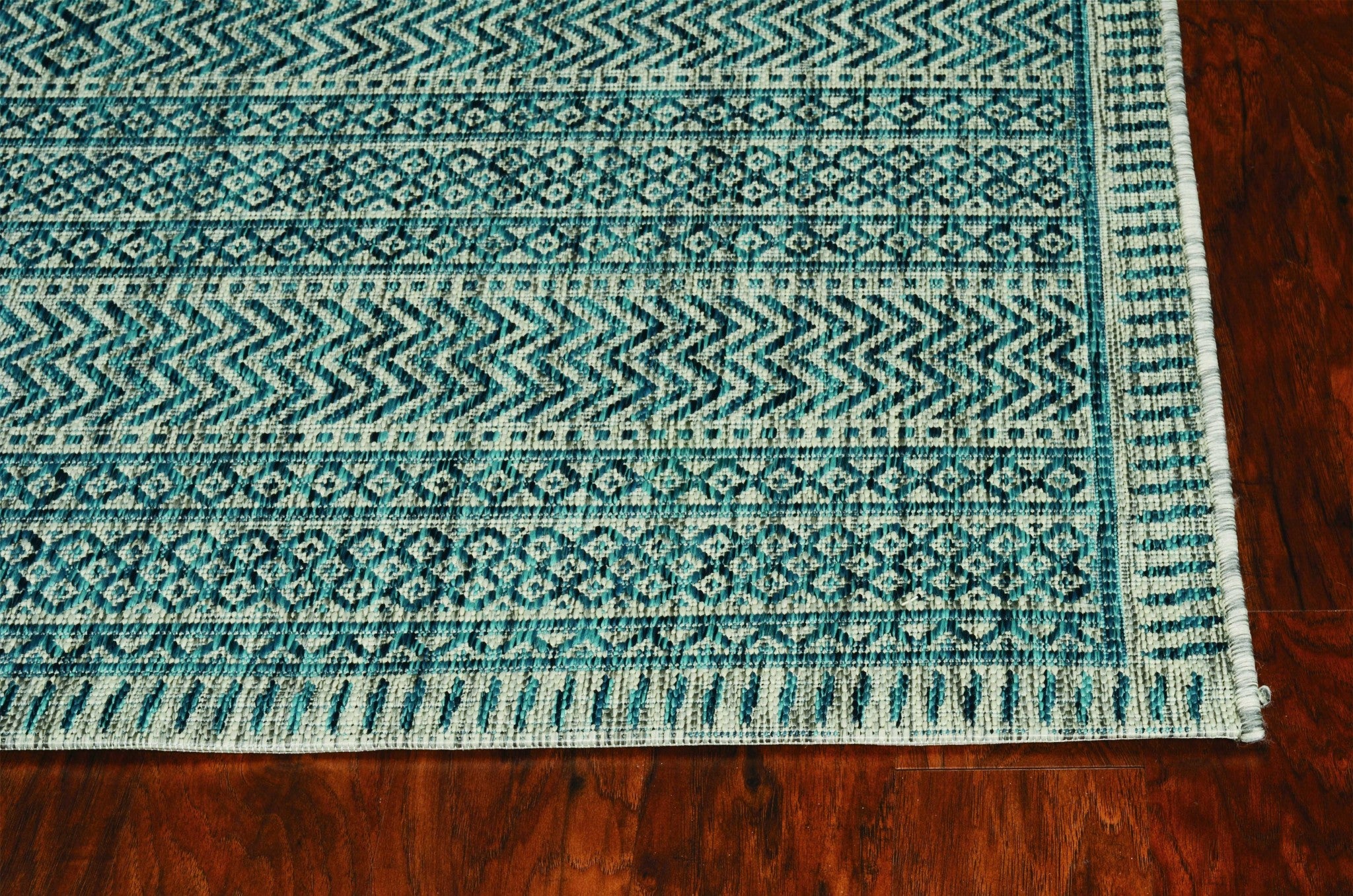 3' X 4' Teal Polypropylene Area Rug