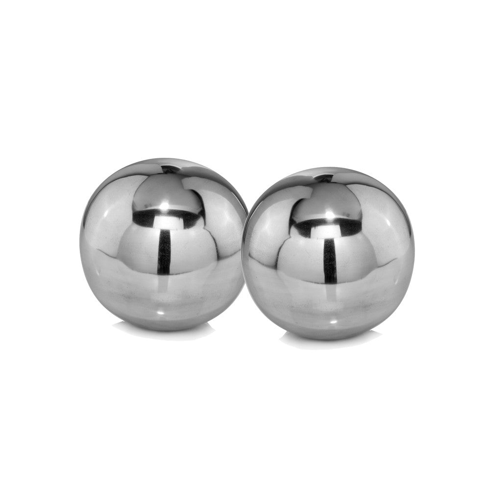 Set Of Two Shiny Polished Aluminum Spheres - 99fab 