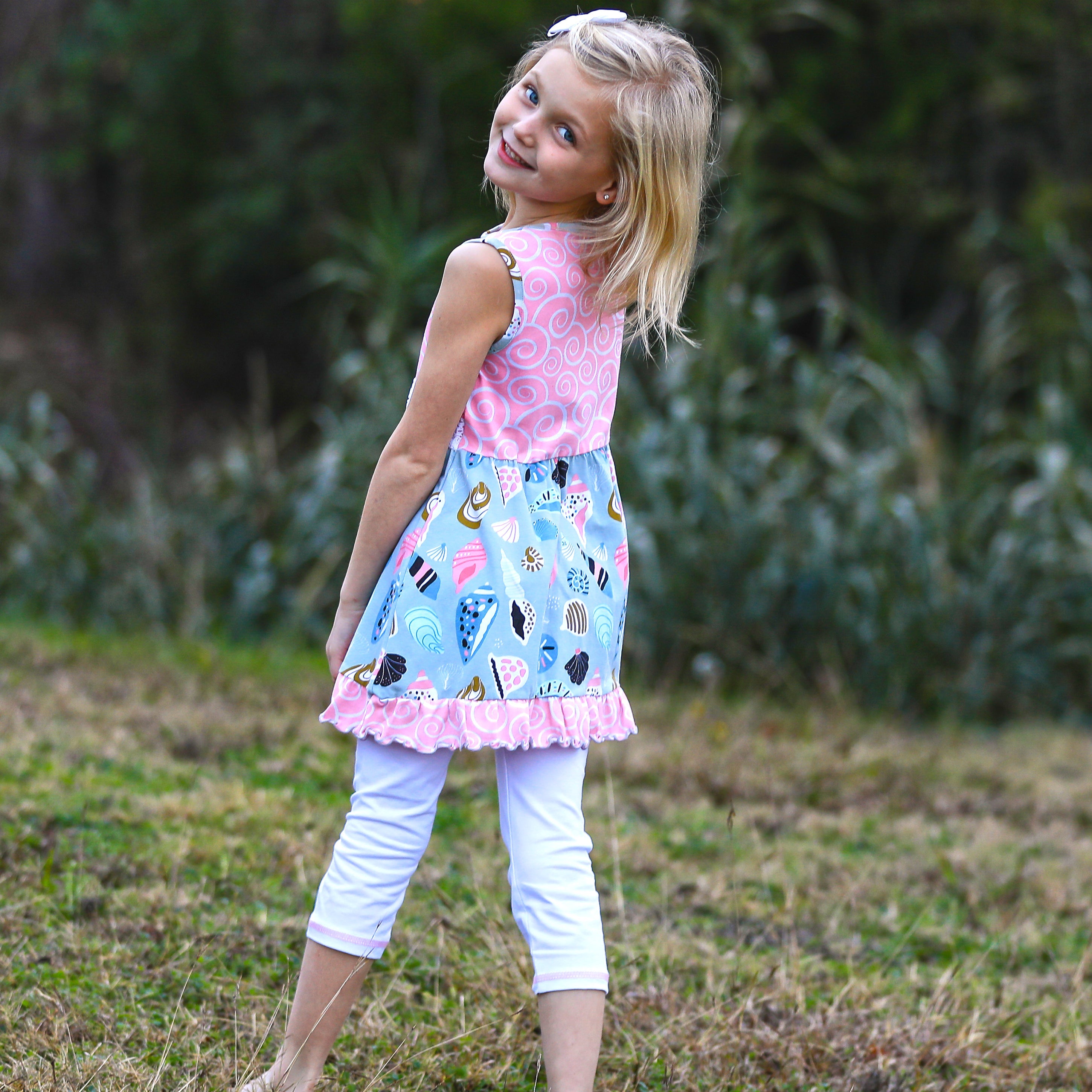 AnnLoren Girls Seashells & Swirls Dress & White Capri Leggings Boutique Set-2