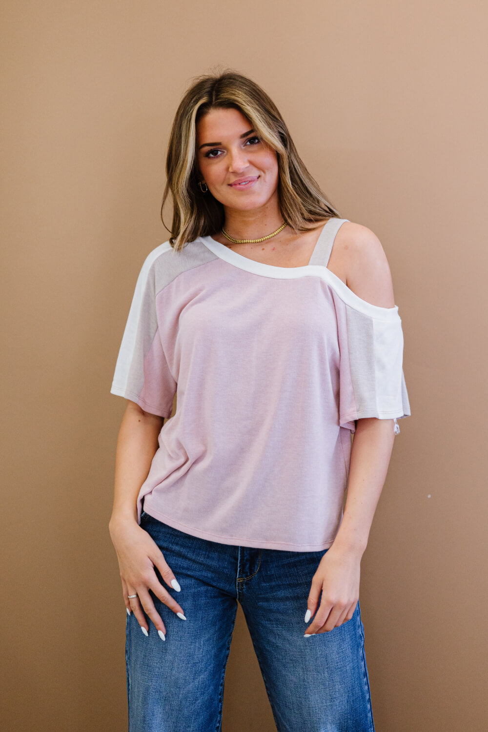 Andree by Unit Something Simple Full Size Run Cold Shoulder Tee - 99fab 