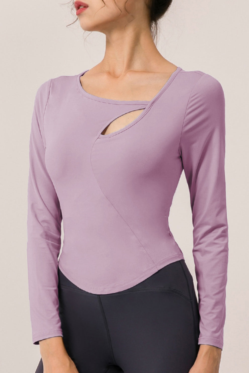 Cutout Curved Hem Yoga Top - 99fab 