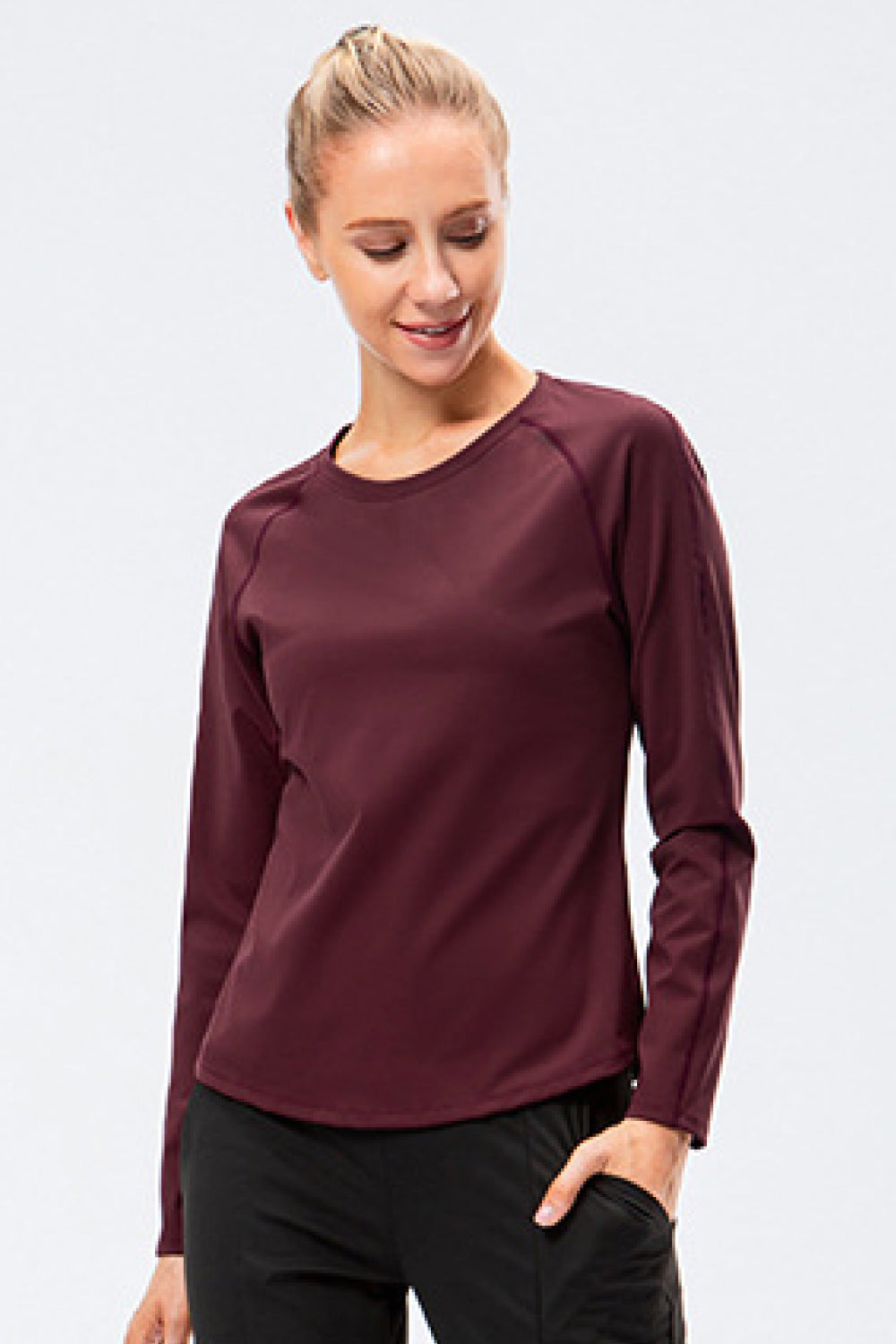 Raglan Sleeve Round Neck Athletic Top