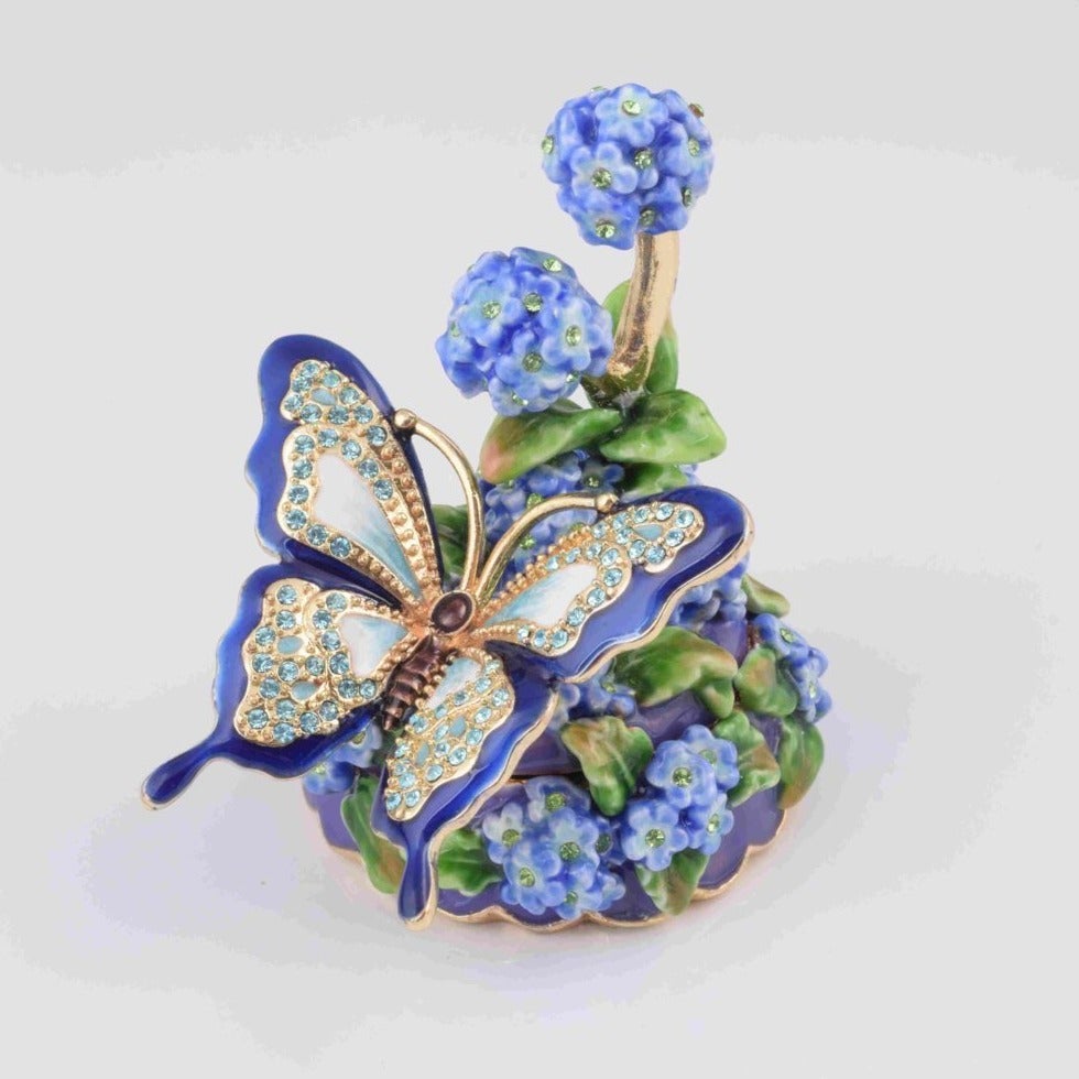 Blue Butterfly on Flowers - 99fab 