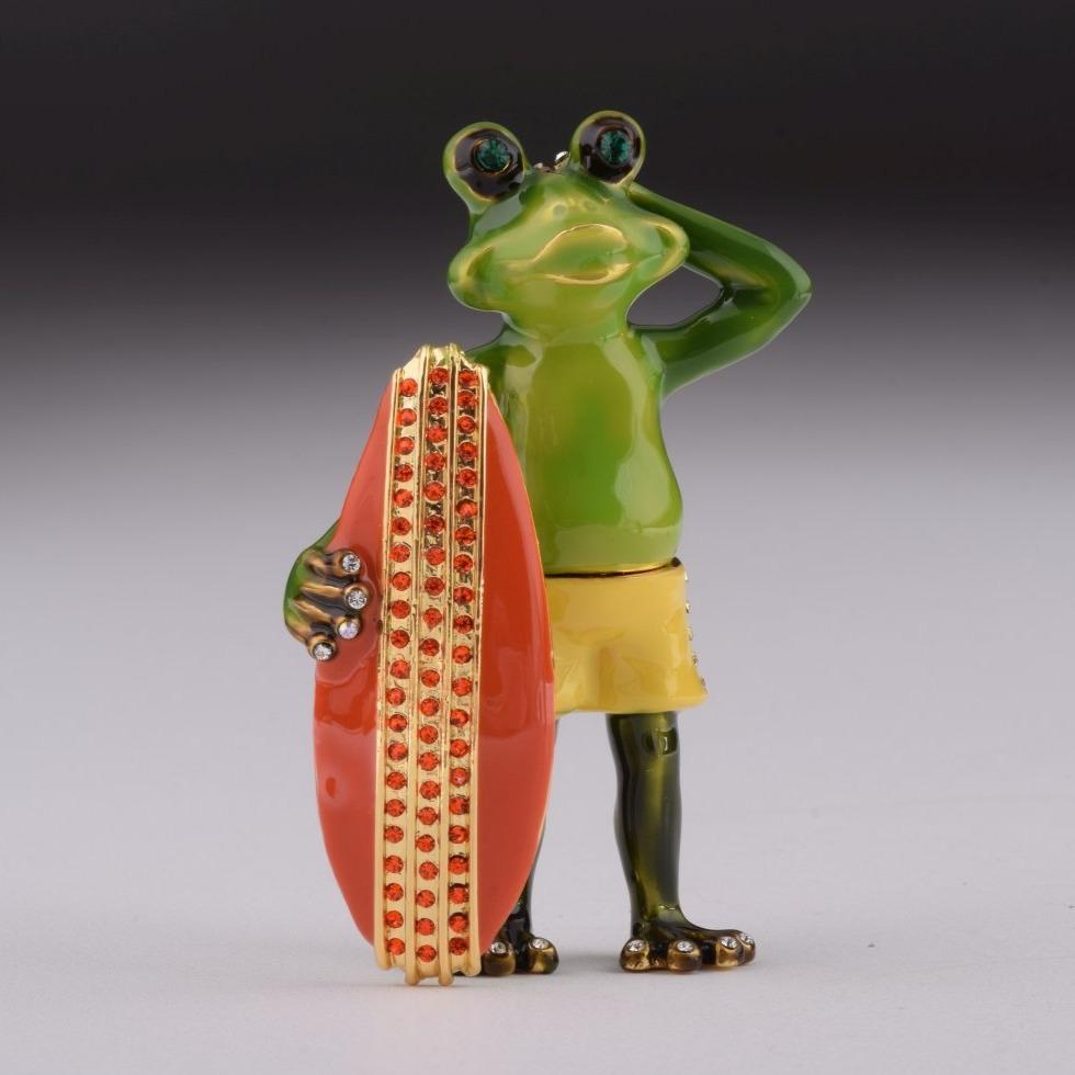 Frog Holding a Surfboard