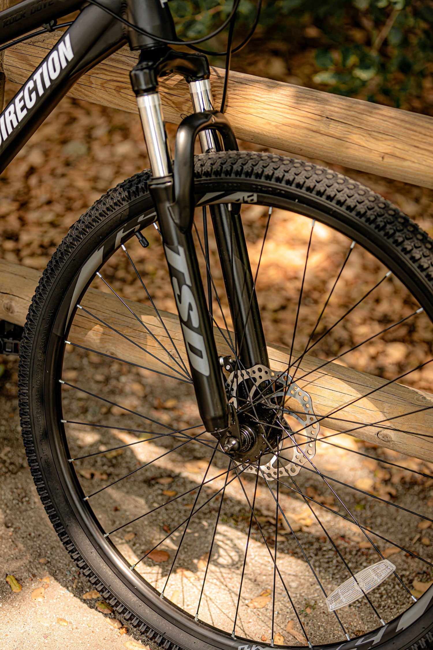 ROCK DOVE Bicycle - Black/White