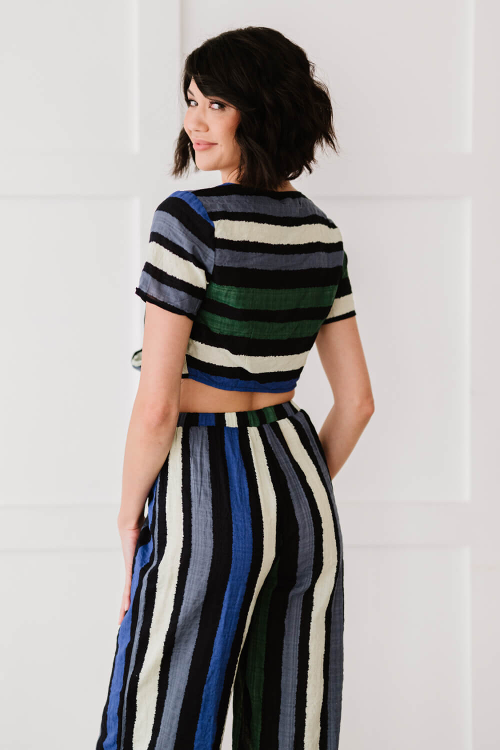 Dress Day So Divine Striped Crop Top and Pants Set