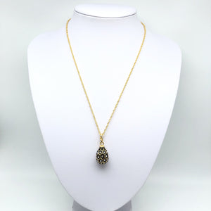 Black Egg Pendant Gold Necklace